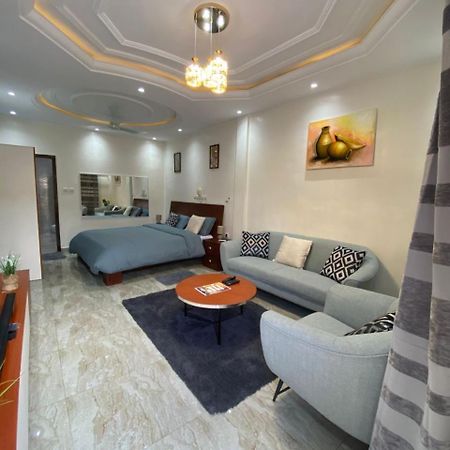 Abomey-Calavi Gilles Golden Palace מראה חיצוני תמונה